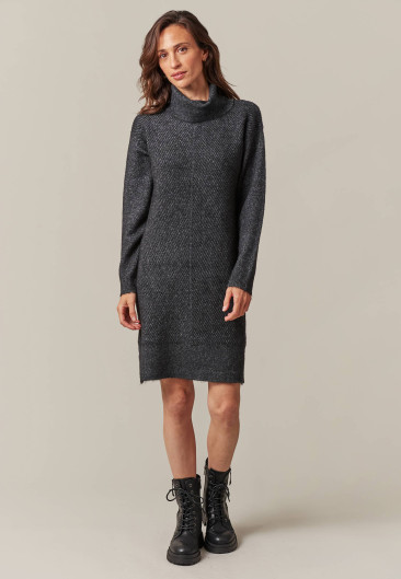 CLOELIE RO W