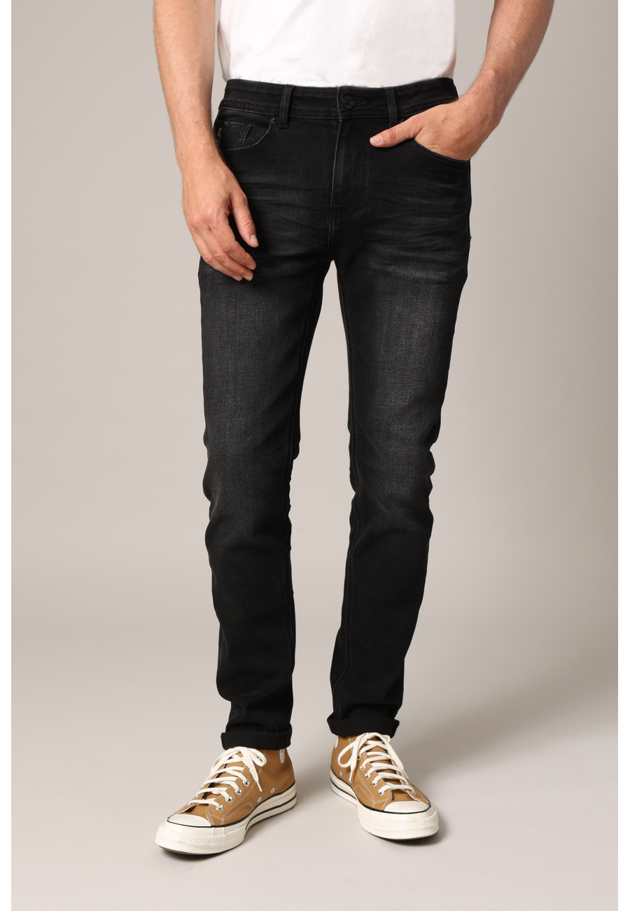 CARLOS Jeans