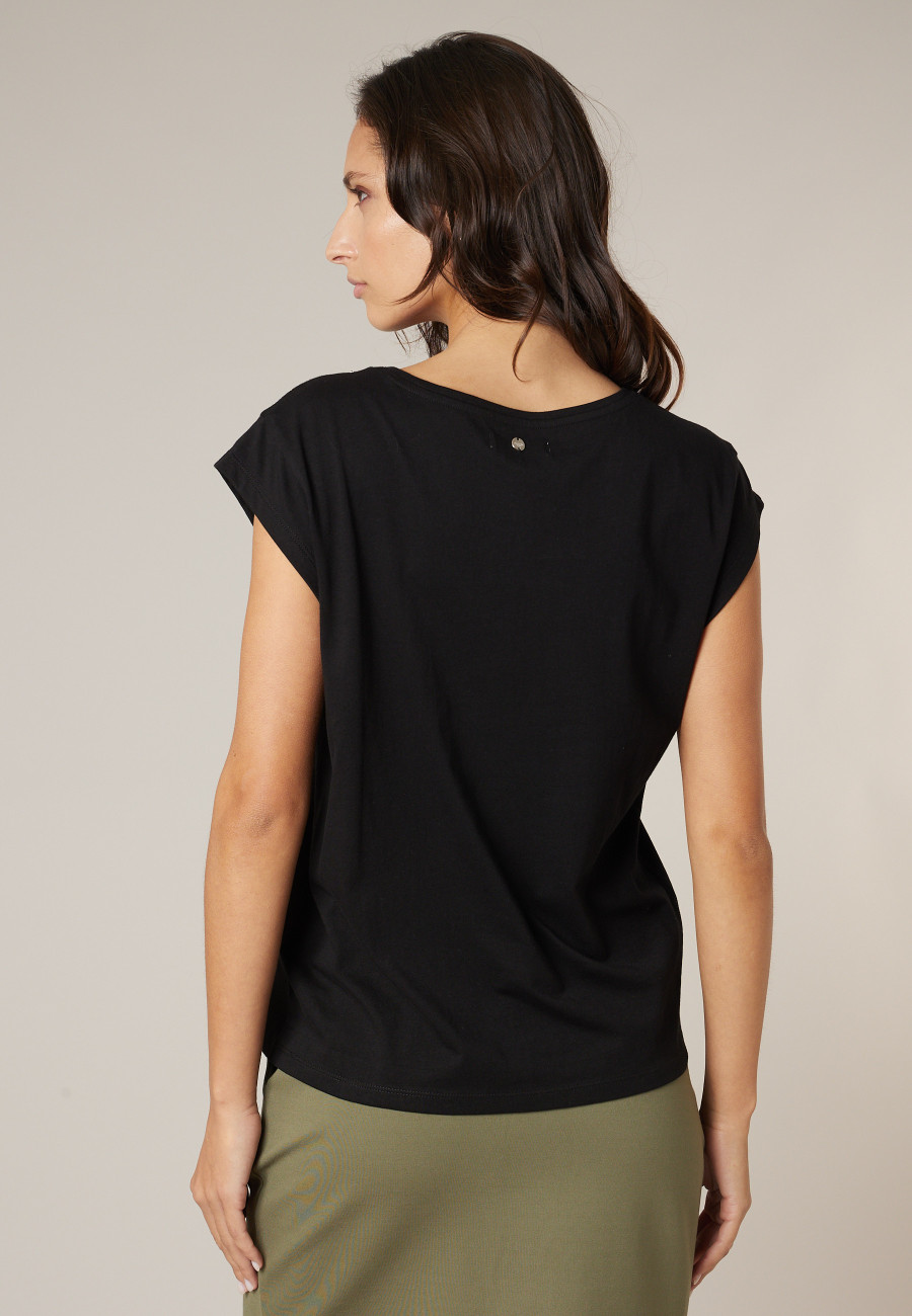 Women's black AMAYAL T-shirt size XXL-3