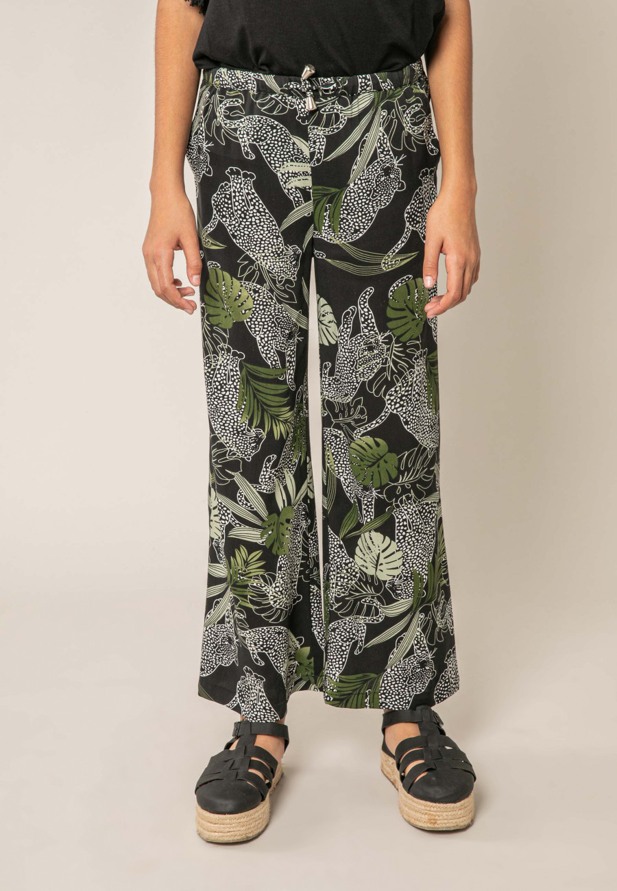 LEOVA black pants for girls size 8-1