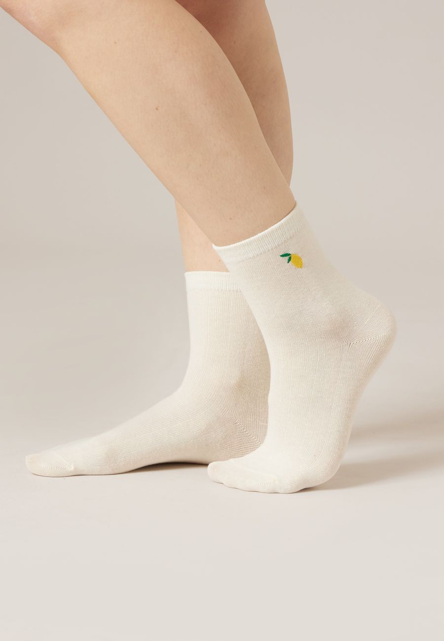 Women's yellow LIMONE socks size TU-2