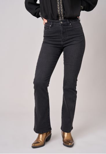 06VJ8002W_ALICIA_BLACK-USED1