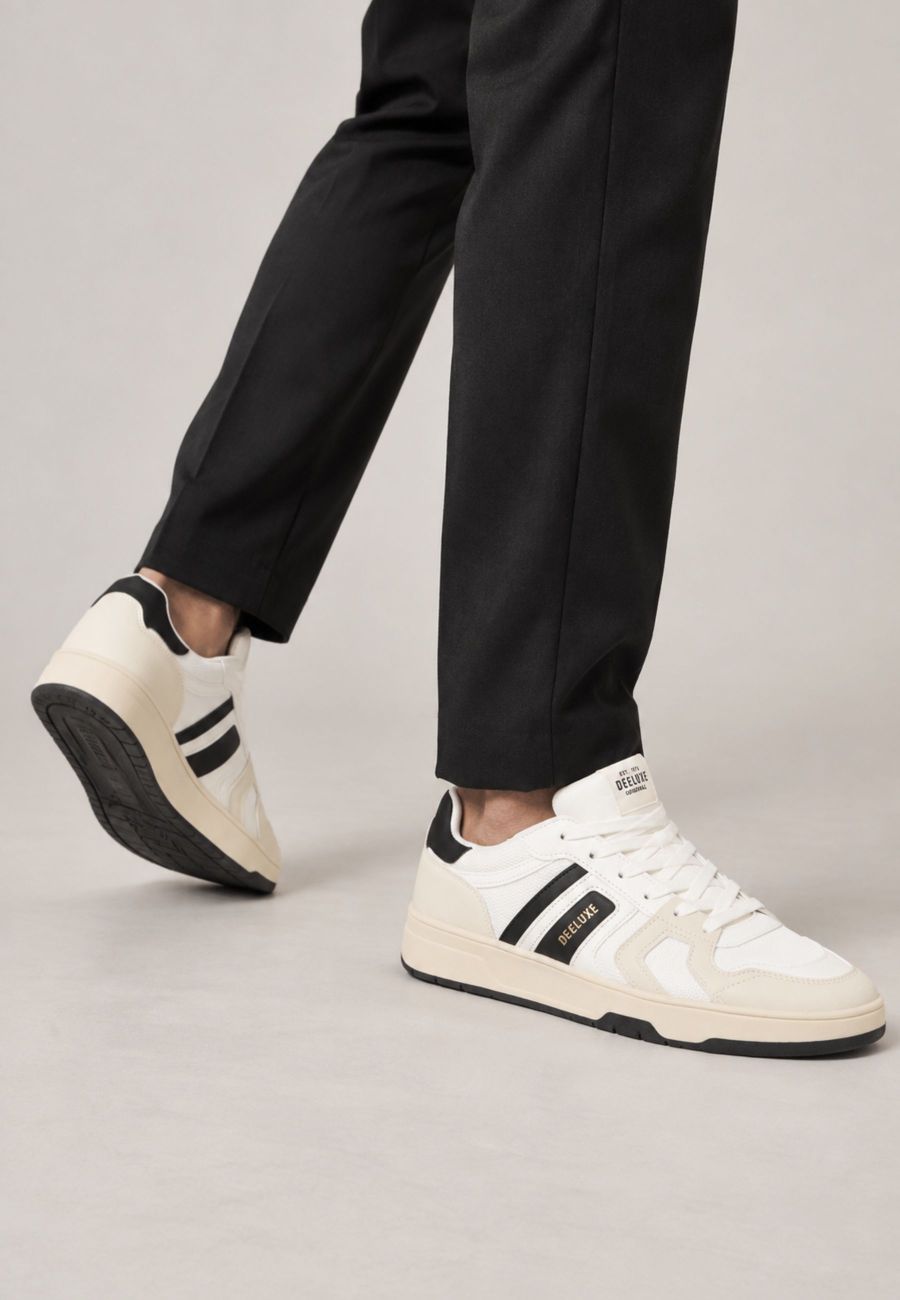 05T9305M_CASCA_WHITE1