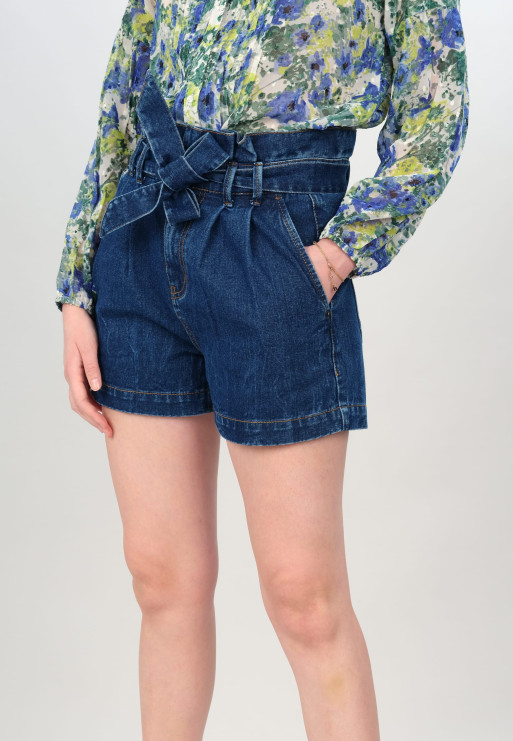 Short VICTORIA